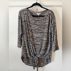 Max Studio Black and Gray 3/4 Sleeve Tie Front Tunic